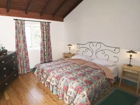 Konukevi Quinta Vinhas 4*